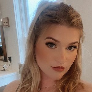 Meet your Posher, Deanna